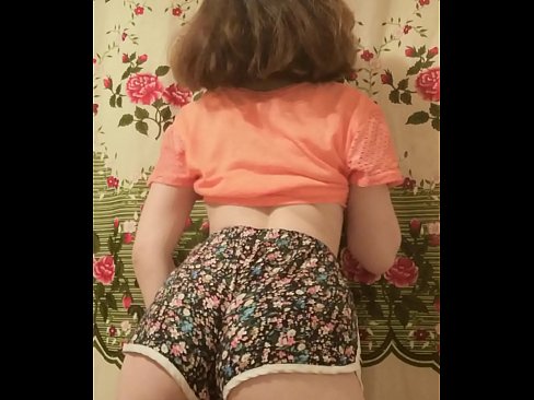 ❤️ Секси млада мадама сваля шортите си пред камерата. ☑ Ебане видео в bg.xywewl.top ❤